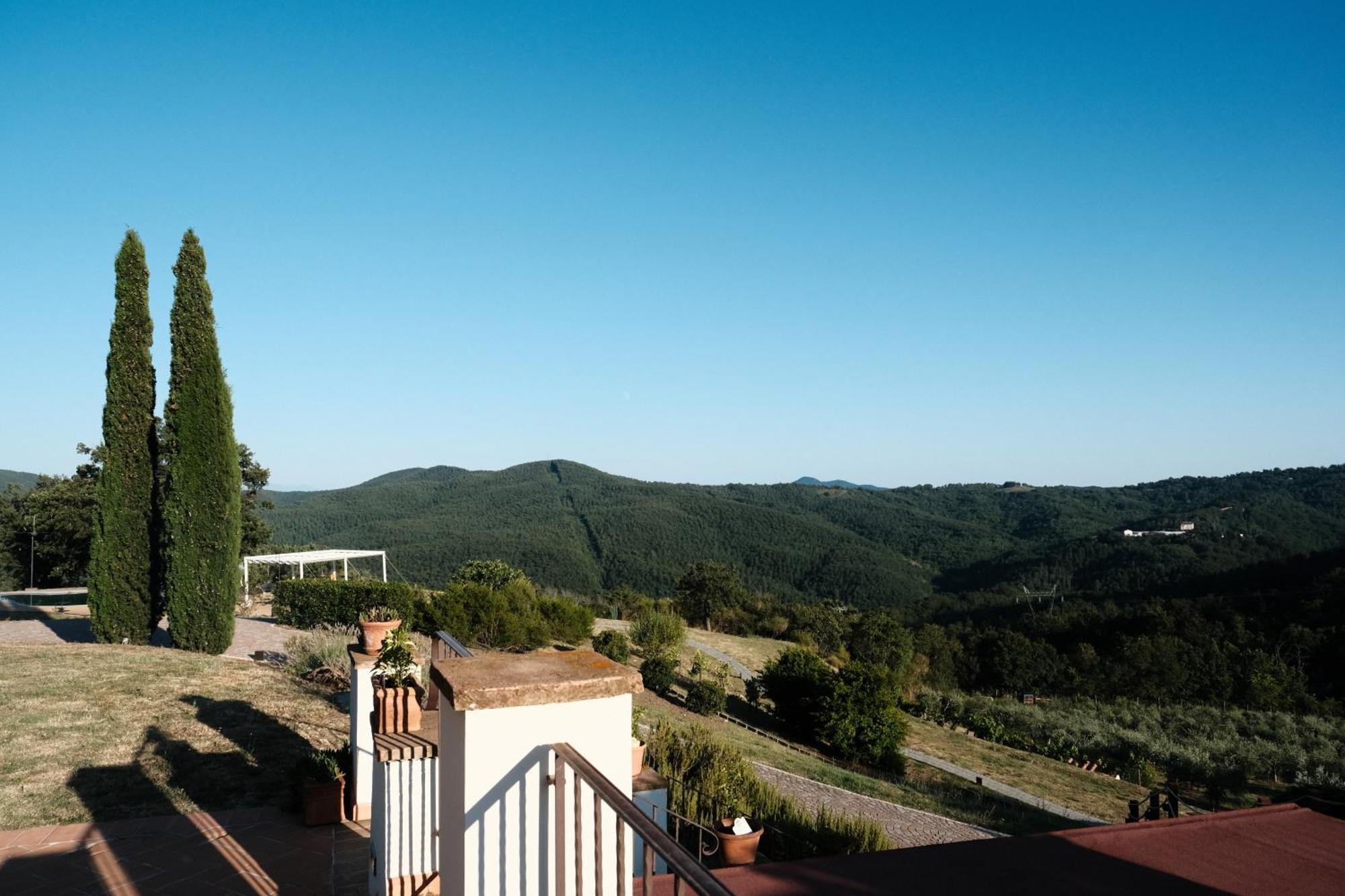 Vin Hotel - Wine Resort And Agriturismo Montieri Екстериор снимка