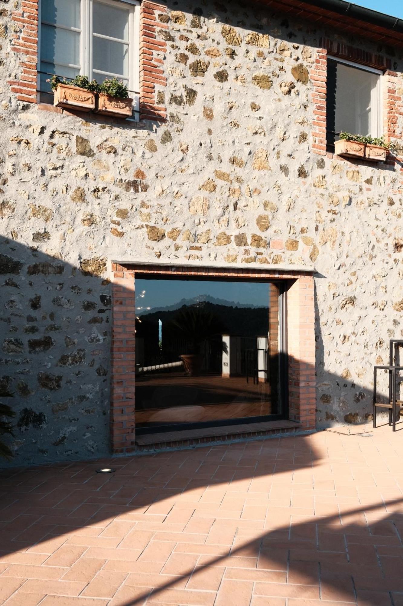Vin Hotel - Wine Resort And Agriturismo Montieri Екстериор снимка