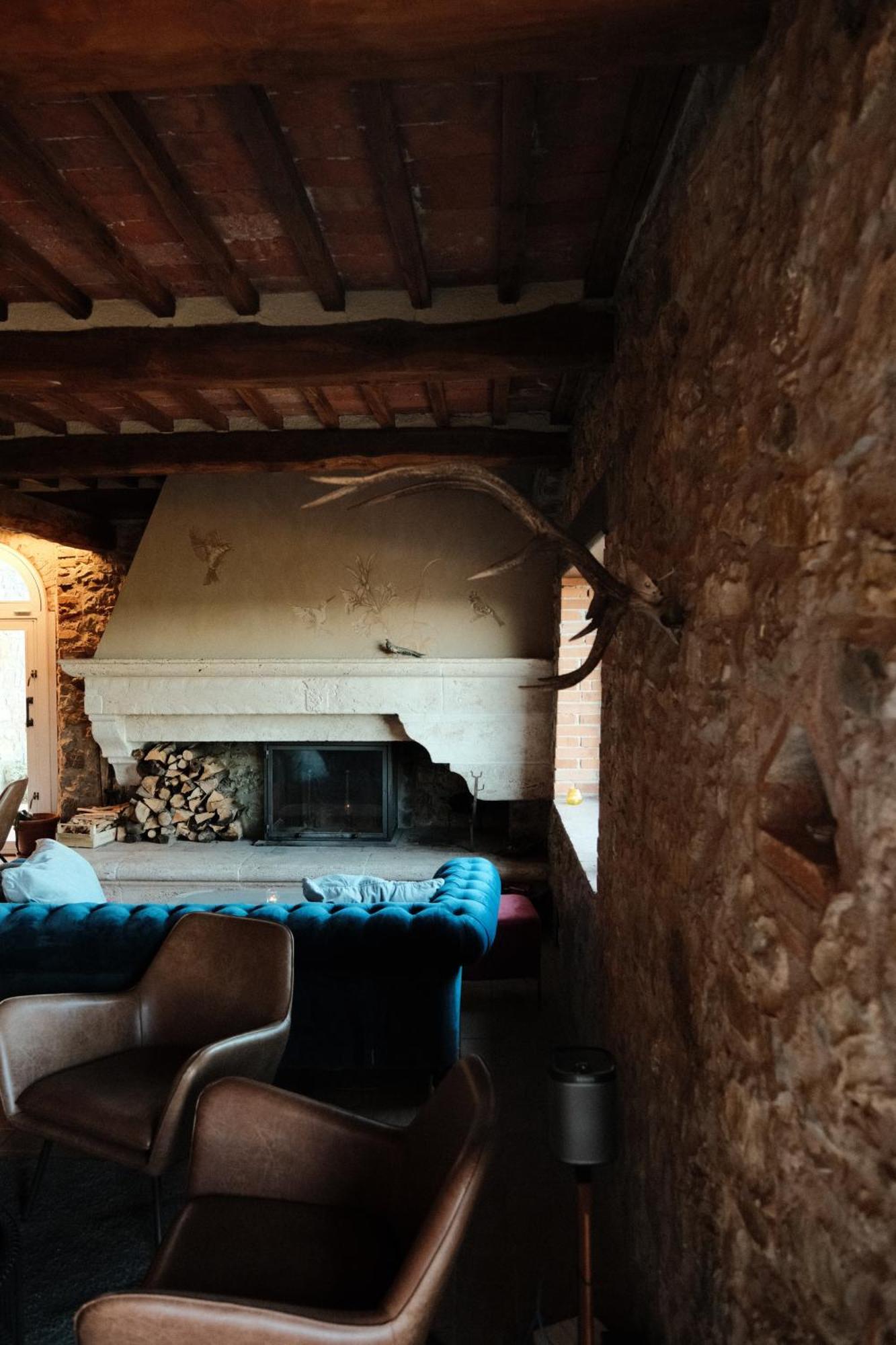 Vin Hotel - Wine Resort And Agriturismo Montieri Екстериор снимка