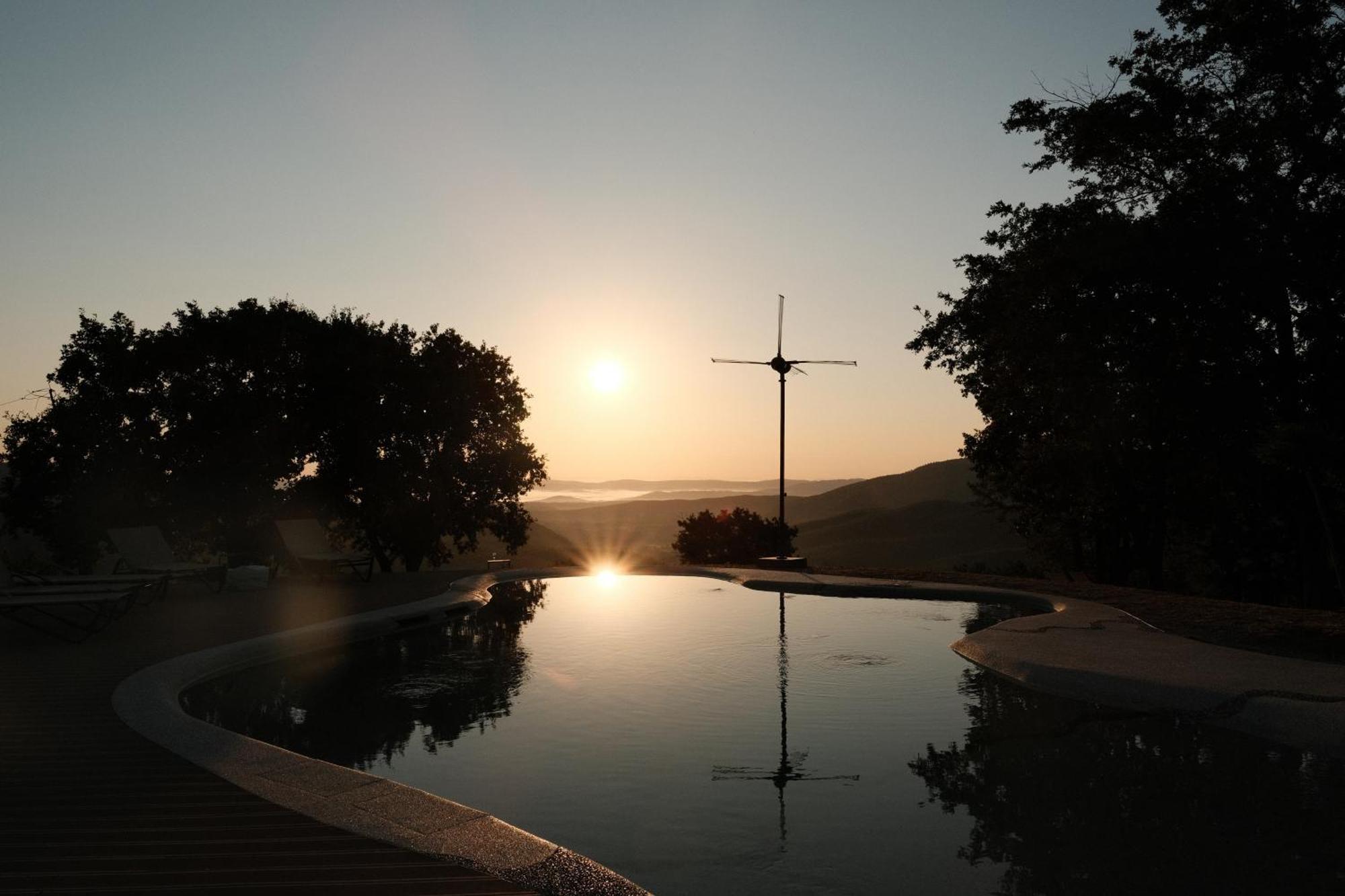 Vin Hotel - Wine Resort And Agriturismo Montieri Екстериор снимка