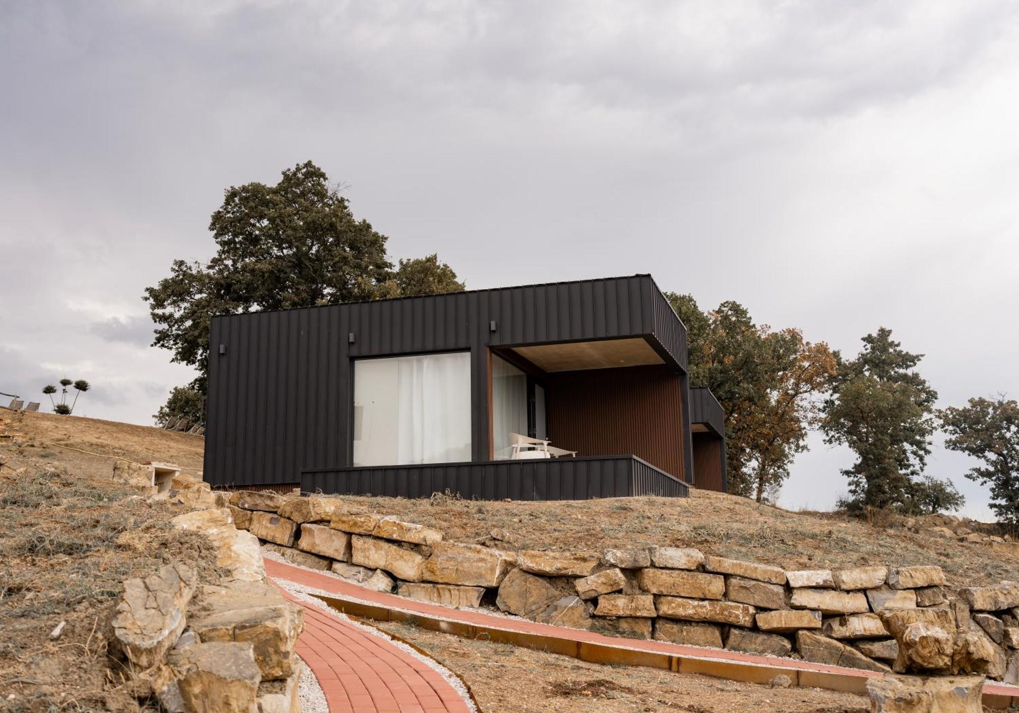 Vin Hotel - Wine Resort And Agriturismo Montieri Екстериор снимка